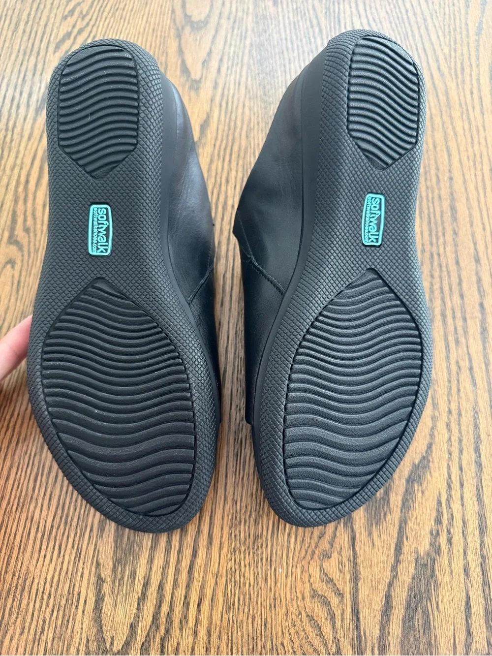 Softwalk Turner Wedge Sandal